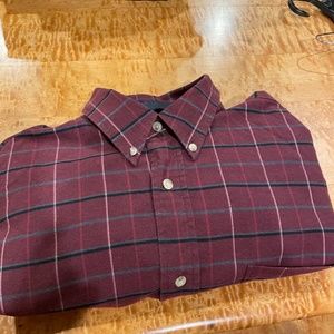 Men’s  shirt size L in fall colors